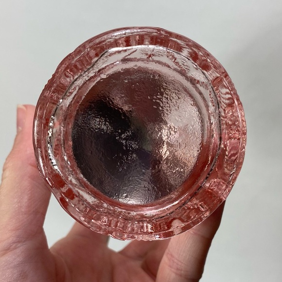 Vintage Pink Depression Glass Salt Pepper Spice Shakers Strawberry Cottagecore - Picture 10 of 11